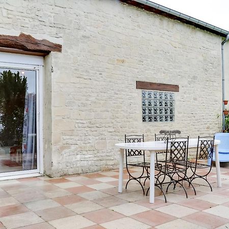 Isida, Maison Spacieuse Avec Terrasse Et Stationnement Кан Экстерьер фото