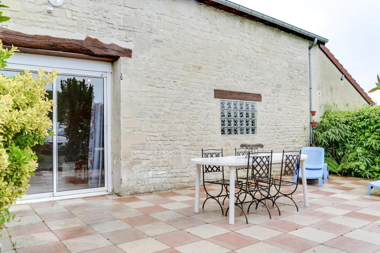 Isida, Maison Spacieuse Avec Terrasse Et Stationnement Кан Экстерьер фото