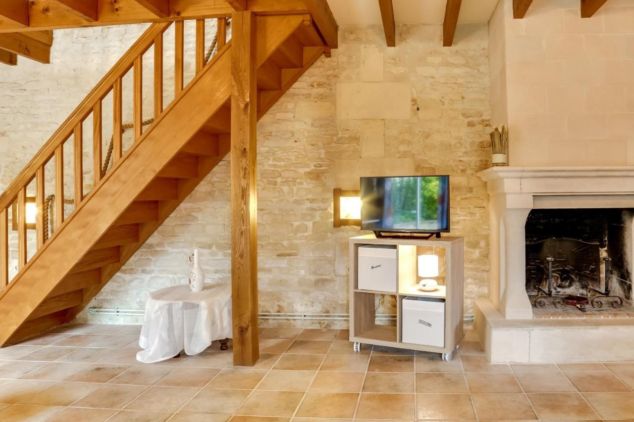 Isida, Maison Spacieuse Avec Terrasse Et Stationnement Кан Экстерьер фото